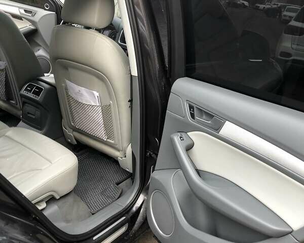 Серый Ауди Ку 5, объемом двигателя 2.97 л и пробегом 194 тыс. км за 16800 $, фото 6 на Automoto.ua