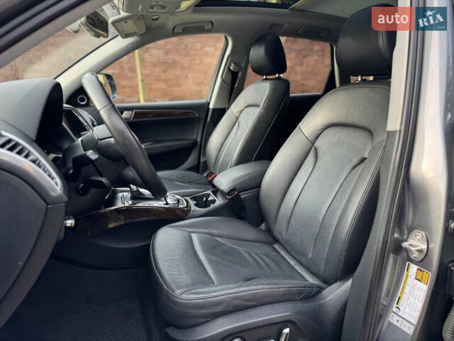 Серый Ауди Ку 5, объемом двигателя 2 л и пробегом 188 тыс. км за 14350 $, фото 29 на Automoto.ua