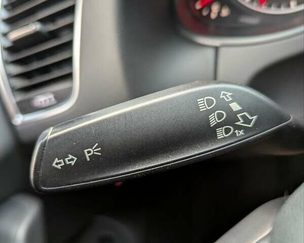 Сірий Ауді Ку 5, об'ємом двигуна 3 л та пробігом 326 тис. км за 16300 $, фото 30 на Automoto.ua