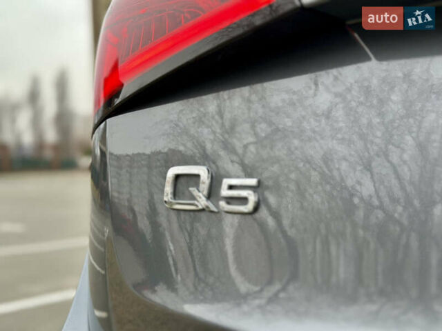 Серый Ауди Ку 5, объемом двигателя 2.97 л и пробегом 240 тыс. км за 18499 $, фото 23 на Automoto.ua