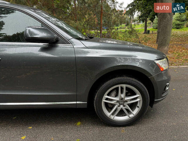 Ауди Ку 5 2014 в Киеве на Automoto.ua Серый Ауди Ку 5, объемом двигателя 2 л и пробегом 177 тыс. км за 17940 $, фото 4 на Automoto.ua