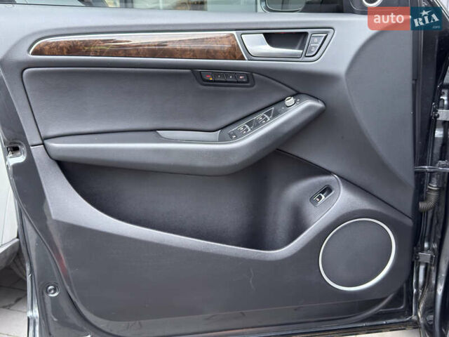 Серый Ауди Ку 5, объемом двигателя 3 л и пробегом 282 тыс. км за 12999 $, фото 28 на Automoto.ua