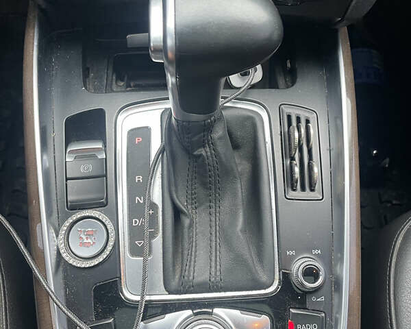 Сірий Ауді Ку 5, об'ємом двигуна 1.98 л та пробігом 207 тис. км за 15500 $, фото 11 на Automoto.ua