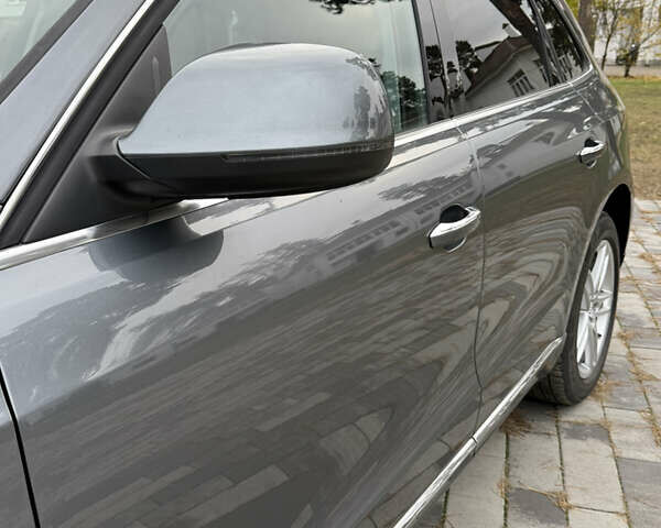 Сірий Ауді Ку 5, об'ємом двигуна 2 л та пробігом 219 тис. км за 15800 $, фото 13 на Automoto.ua
