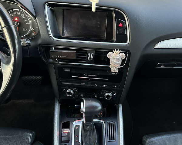 Серый Ауди Ку 5, объемом двигателя 2.97 л и пробегом 241 тыс. км за 18300 $, фото 8 на Automoto.ua