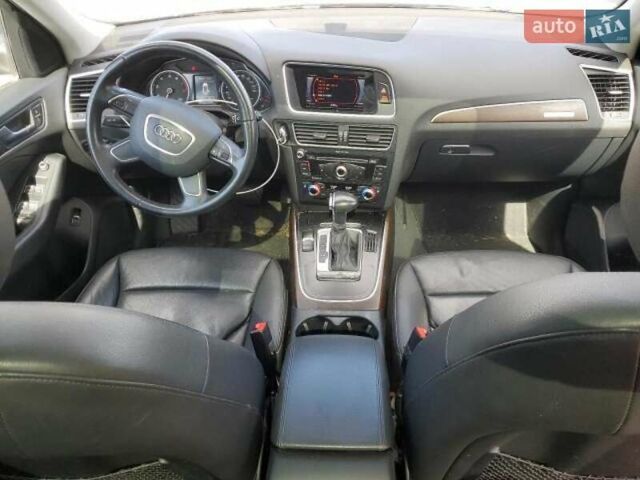 Сірий Ауді Ку 5, об'ємом двигуна 2 л та пробігом 242 тис. км за 9600 $, фото 5 на Automoto.ua