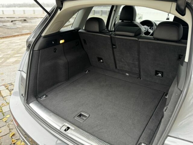 Серый Ауди Ку 5, объемом двигателя 2 л и пробегом 144 тыс. км за 16900 $, фото 20 на Automoto.ua