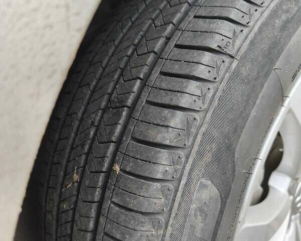 Серый Ауди Ку 5, объемом двигателя 1.98 л и пробегом 264 тыс. км за 17000 $, фото 7 на Automoto.ua