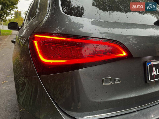 Ауди Ку 5 2014 в Киеве на Automoto.ua Серый Ауди Ку 5, объемом двигателя 2 л и пробегом 177 тыс. км за 17940 $, фото 9 на Automoto.ua