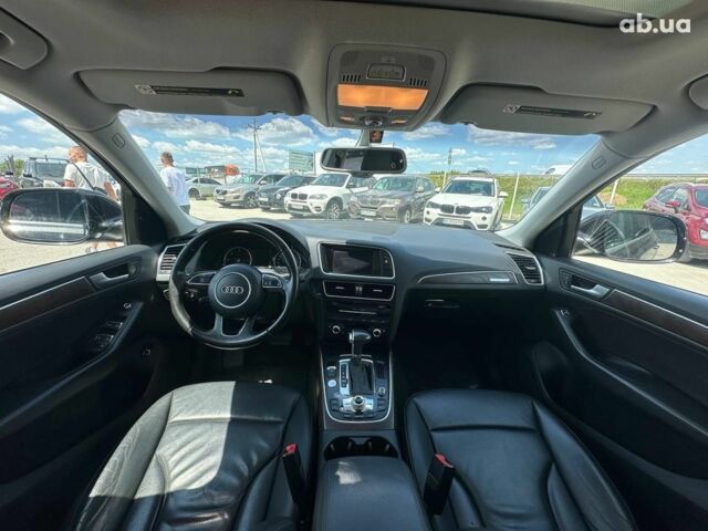 Сірий Ауді Ку 5, об'ємом двигуна 3 л та пробігом 244 тис. км за 21290 $, фото 30 на Automoto.ua