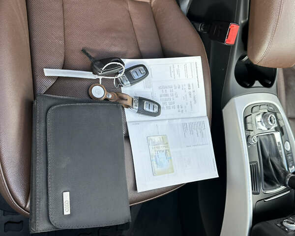 Серый Ауди Ку 5, объемом двигателя 3 л и пробегом 229 тыс. км за 19900 $, фото 93 на Automoto.ua