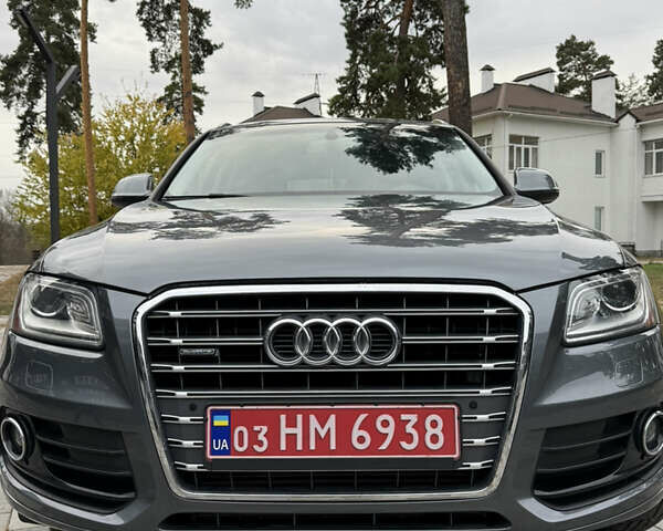 Сірий Ауді Ку 5, об'ємом двигуна 2 л та пробігом 219 тис. км за 15800 $, фото 12 на Automoto.ua