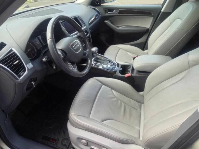 Серый Ауди Ку 5, объемом двигателя 3 л и пробегом 86 тыс. км за 9600 $, фото 10 на Automoto.ua