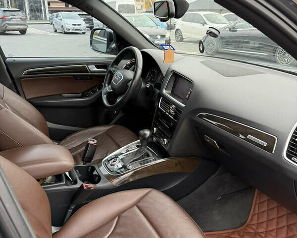 Ауди Ку 5 2014 в Луцке на Automoto.ua Серый Ауди Ку 5, объемом двигателя 1.98 л и пробегом 277 тыс. км за 16500 $, фото 6 на Automoto.ua