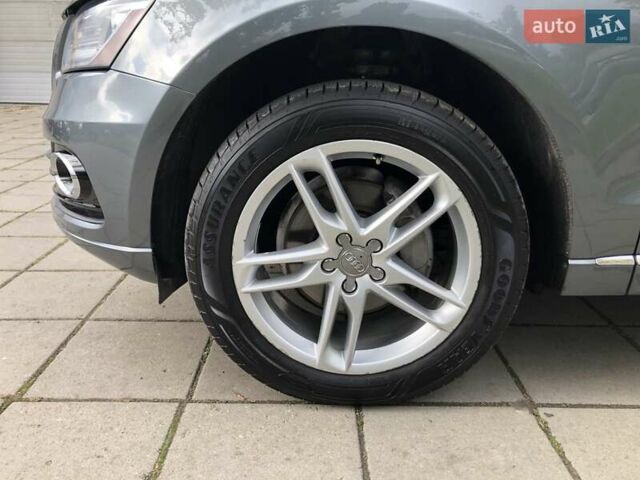 Серый Ауди Ку 5, объемом двигателя 2 л и пробегом 193 тыс. км за 14850 $, фото 1 на Automoto.ua