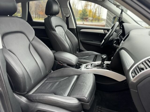 Серый Ауди Ку 5, объемом двигателя 2 л и пробегом 144 тыс. км за 16900 $, фото 12 на Automoto.ua