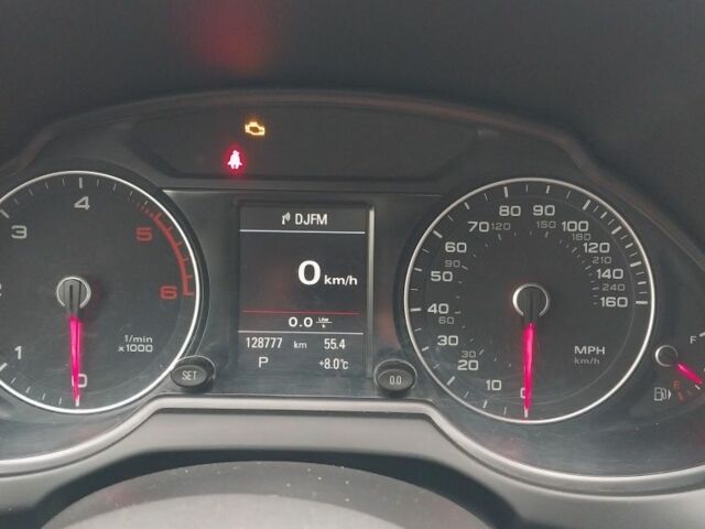 Серый Ауди Ку 5, объемом двигателя 3 л и пробегом 130 тыс. км за 19500 $, фото 7 на Automoto.ua