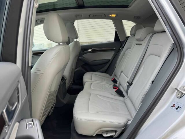 Сірий Ауді Ку 5, об'ємом двигуна 2 л та пробігом 90 тис. км за 14500 $, фото 13 на Automoto.ua