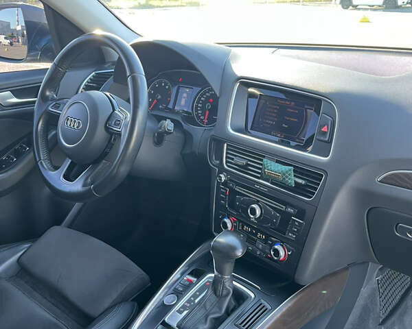 Ауди Ку 5 2014 в Киеве на Automoto.ua Серый Ауди Ку 5, объемом двигателя 1.98 л и пробегом 182 тыс. км за 19800 $, фото 17 на Automoto.ua