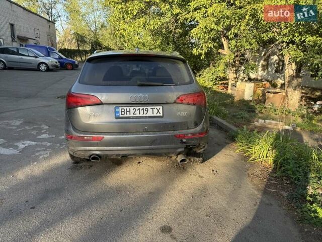 Серый Ауди Ку 5, объемом двигателя 1.98 л и пробегом 188 тыс. км за 6500 $, фото 1 на Automoto.ua