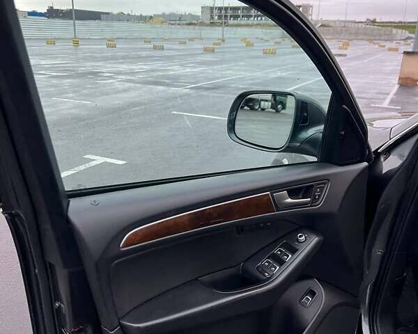 Ауди Ку 5 2014 в Львове на Automoto.ua Серый Ауди Ку 5, объемом двигателя 1.98 л и пробегом 212 тыс. км за 15500 $, фото 13 на Automoto.ua