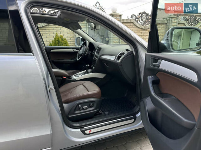 Серый Ауди Ку 5, объемом двигателя 3 л и пробегом 229 тыс. км за 19900 $, фото 72 на Automoto.ua