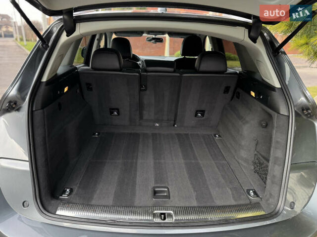 Серый Ауди Ку 5, объемом двигателя 2 л и пробегом 188 тыс. км за 14350 $, фото 20 на Automoto.ua