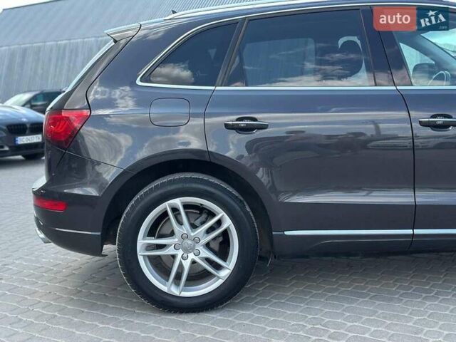 Сірий Ауді Ку 5, об'ємом двигуна 3 л та пробігом 244 тис. км за 19800 $, фото 6 на Automoto.ua