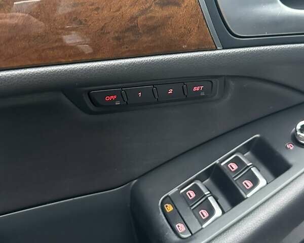 Серый Ауди Ку 5, объемом двигателя 1.98 л и пробегом 178 тыс. км за 16950 $, фото 14 на Automoto.ua