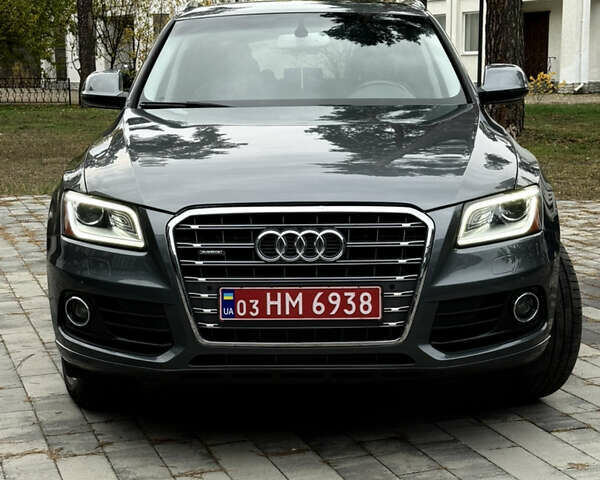 Сірий Ауді Ку 5, об'ємом двигуна 2 л та пробігом 219 тис. км за 15800 $, фото 22 на Automoto.ua