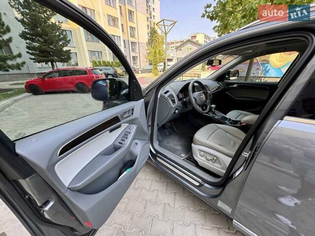 Серый Ауди Ку 5, объемом двигателя 1.98 л и пробегом 180 тыс. км за 21000 $, фото 8 на Automoto.ua