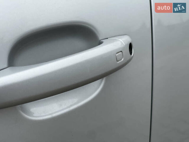 Серый Ауди Ку 5, объемом двигателя 1.98 л и пробегом 287 тыс. км за 13500 $, фото 26 на Automoto.ua