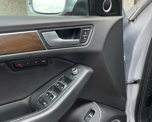 Ауди Ку 5 2014 в Ивано-Франковске на Automoto.ua Серый Ауди Ку 5, объемом двигателя 2 л и пробегом 126 тыс. км за 19600 $, фото 28 на Automoto.ua