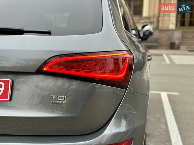 Серый Ауди Ку 5, объемом двигателя 2.97 л и пробегом 240 тыс. км за 18499 $, фото 19 на Automoto.ua