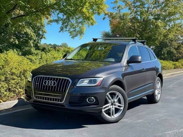 Серый Ауди Ку 5, объемом двигателя 2 л и пробегом 82 тыс. км за 8450 $, фото 2 на Automoto.ua