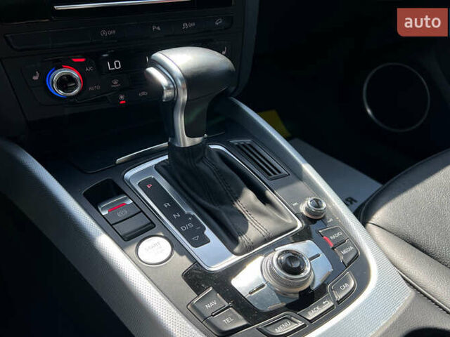 Сірий Ауді Ку 5, об'ємом двигуна 3 л та пробігом 120 тис. км за 22550 $, фото 23 на Automoto.ua