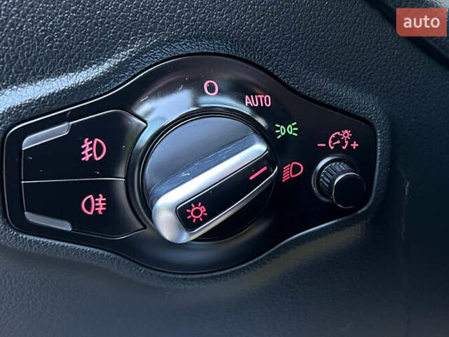 Сірий Ауді Ку 5, об'ємом двигуна 1.97 л та пробігом 237 тис. км за 20600 $, фото 19 на Automoto.ua