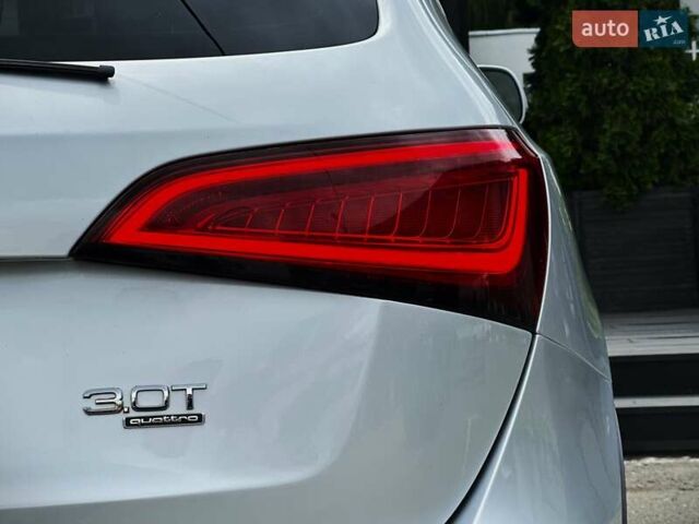 Сірий Ауді Ку 5, об'ємом двигуна 3 л та пробігом 140 тис. км за 14400 $, фото 17 на Automoto.ua