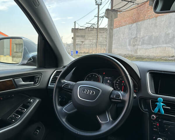 Ауди Ку 5 2014 в Львове на Automoto.ua Серый Ауди Ку 5, объемом двигателя 1.98 л и пробегом 95 тыс. км за 17200 $, фото 24 на Automoto.ua