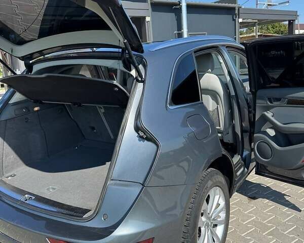 Серый Ауди Ку 5, объемом двигателя 1.98 л и пробегом 189 тыс. км за 17000 $, фото 18 на Automoto.ua