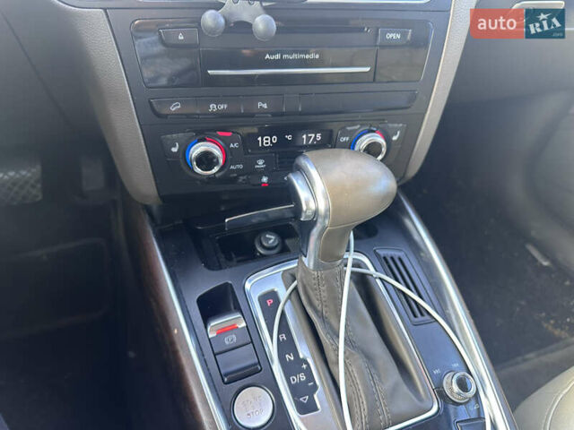Серый Ауди Ку 5, объемом двигателя 1.98 л и пробегом 316 тыс. км за 13000 $, фото 7 на Automoto.ua