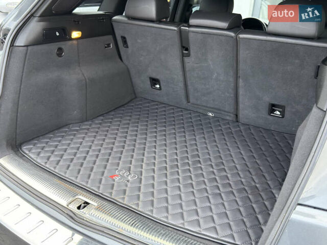 Серый Ауди Ку 5, объемом двигателя 3 л и пробегом 282 тыс. км за 12999 $, фото 20 на Automoto.ua