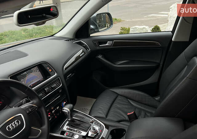 Серый Ауди Ку 5, объемом двигателя 1.98 л и пробегом 154 тыс. км за 16800 $, фото 23 на Automoto.ua