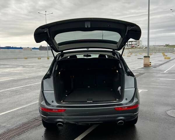 Ауди Ку 5 2014 в Львове на Automoto.ua Серый Ауди Ку 5, объемом двигателя 1.98 л и пробегом 212 тыс. км за 15500 $, фото 9 на Automoto.ua