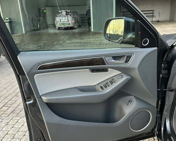 Сірий Ауді Ку 5, об'ємом двигуна 2.97 л та пробігом 351 тис. км за 19400 $, фото 14 на Automoto.ua