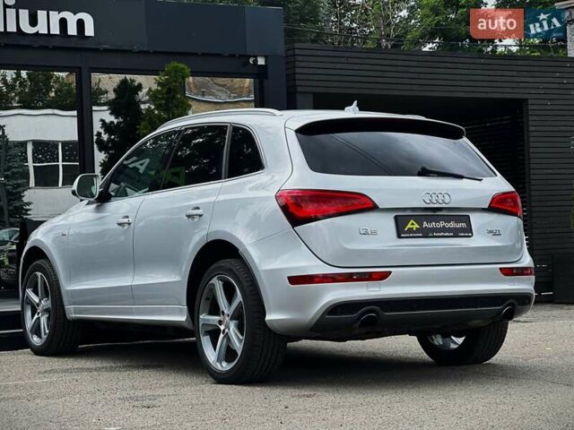 Сірий Ауді Ку 5, об'ємом двигуна 3 л та пробігом 140 тис. км за 14400 $, фото 15 на Automoto.ua