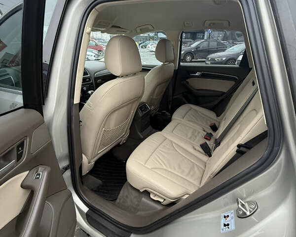 Сірий Ауді Ку 5, об'ємом двигуна 0 л та пробігом 191 тис. км за 12000 $, фото 8 на Automoto.ua