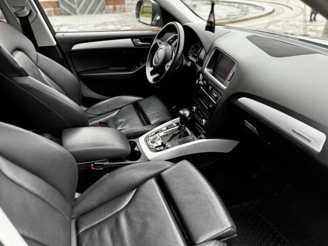 Серый Ауди Ку 5, объемом двигателя 2 л и пробегом 144 тыс. км за 16900 $, фото 10 на Automoto.ua