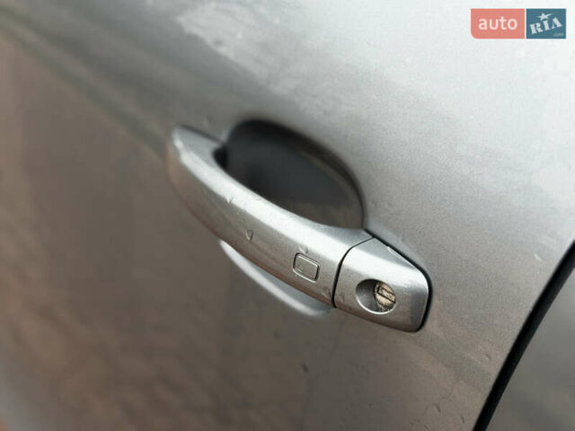 Сірий Ауді Ку 5, об'ємом двигуна 0 л та пробігом 252 тис. км за 15900 $, фото 20 на Automoto.ua