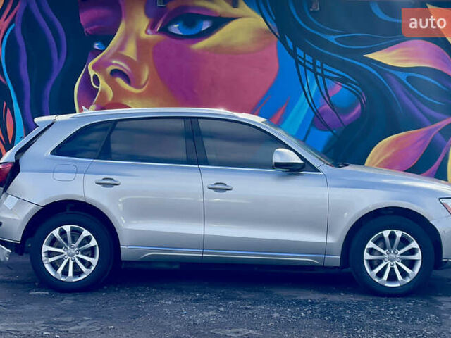 Ауди Ку 5 2014 в Житомире на Automoto.ua Серый Ауди Ку 5, объемом двигателя 2 л и пробегом 269 тыс. км за 8999 $, фото 6 на Automoto.ua